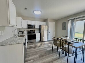 Interior Photo - Cross Creek Villas