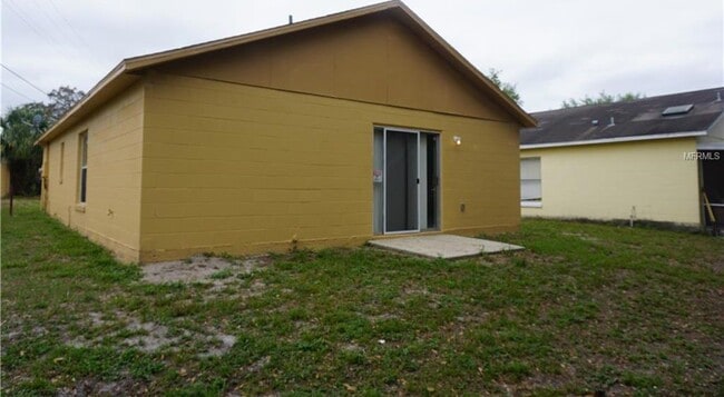 Photo - 7139 Edgewater Shores Ct House