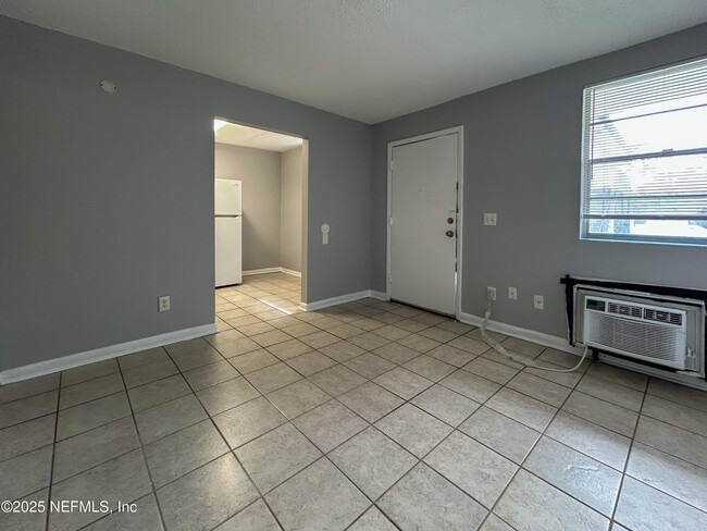 Foto del edificio - 1122 Woodruff Ave