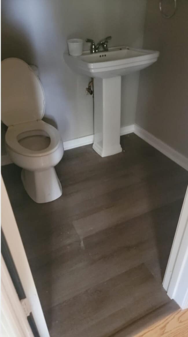 Building Photo - 2110 Miller St