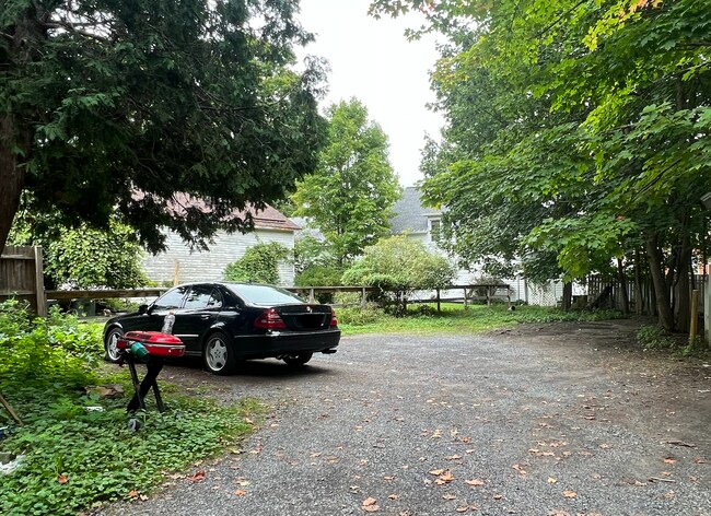 Foto del edificio - 62 Dietz St