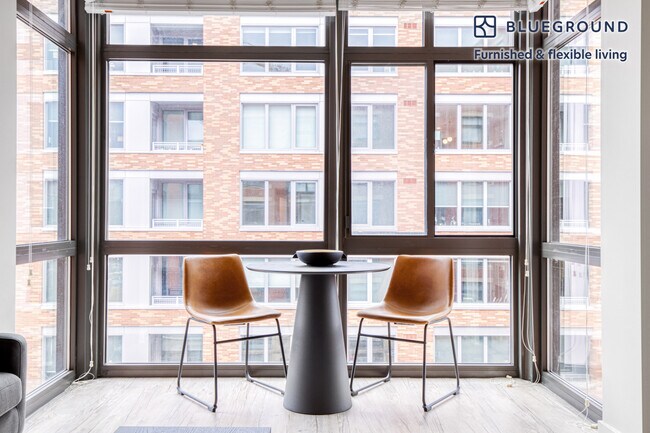 Foto del edificio - 1128 N Irving St