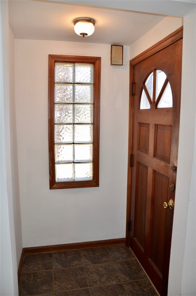 Foto del edificio - 2613 Jefferson Ave