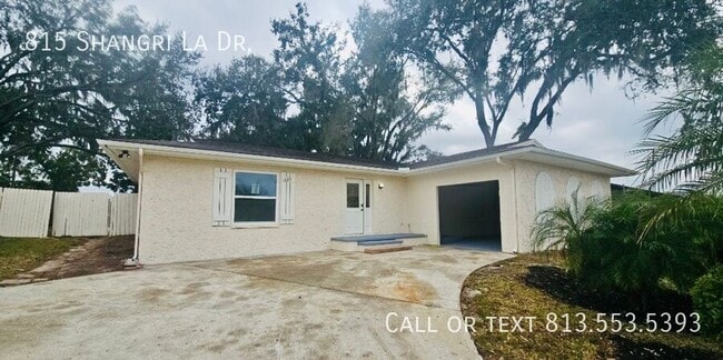 Photo - 815 Shangri La Dr House