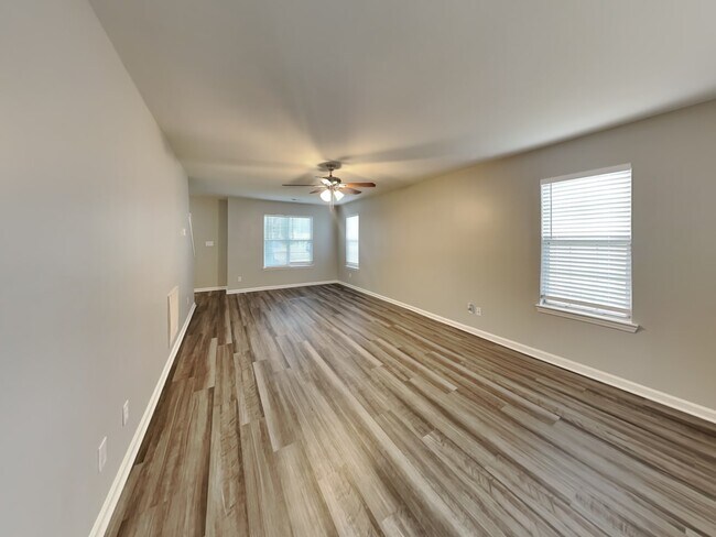 Foto del edificio - 6024 Black Bear Ct