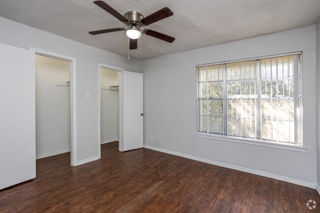 2BR,2.5BA - 1,035SF - Bedroom - Forest Park Village