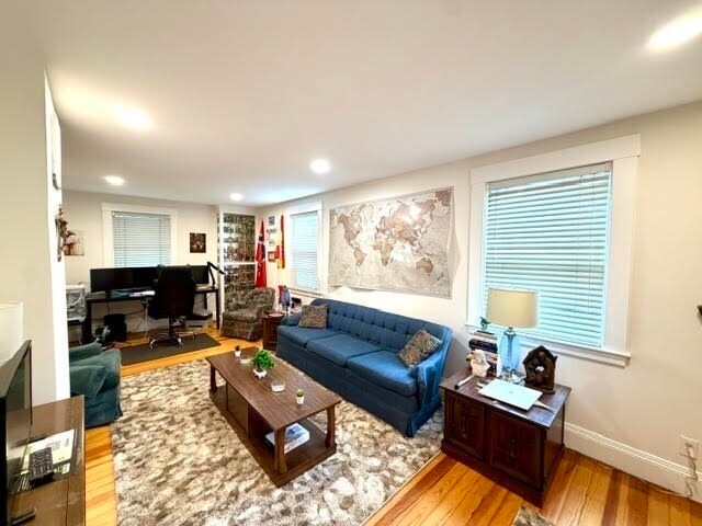Foto del edificio - 244 Grant St