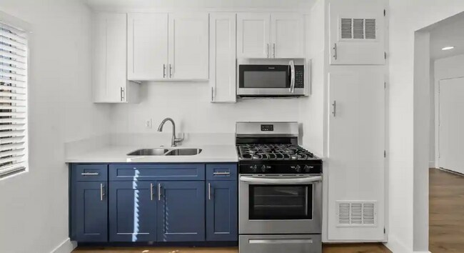 Foto del edificio - 11500 Colima Rd