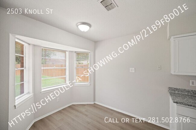Building Photo - 2503 Knoll St