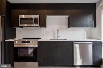 Building Photo - 3449 Scotts Ln