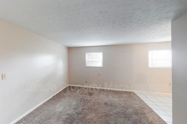 Building Photo - 4400 Coram Way