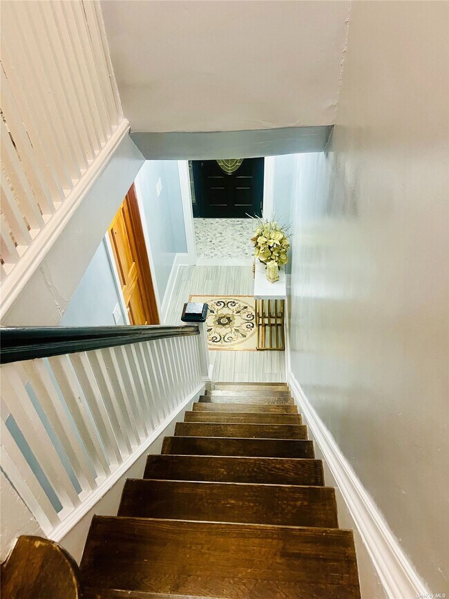 Building Photo - 109-02 108th St