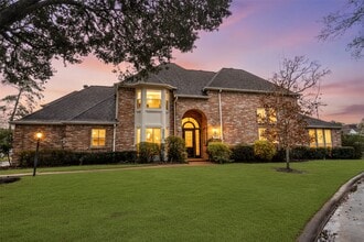 Building Photo - 9655 Longmont Dr