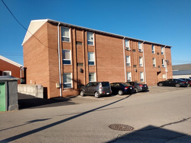Foto del edificio - 3520 Washington Ave