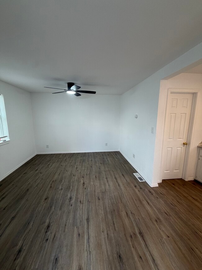 Foto del edificio - 716 N 18th St