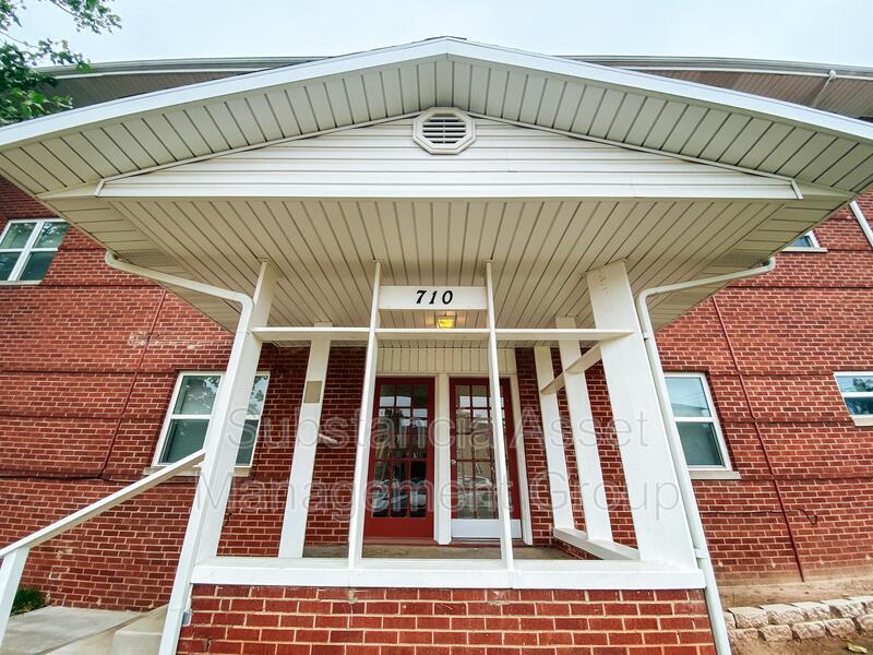 Primary Photo - 710 Culbertson Dr - 4