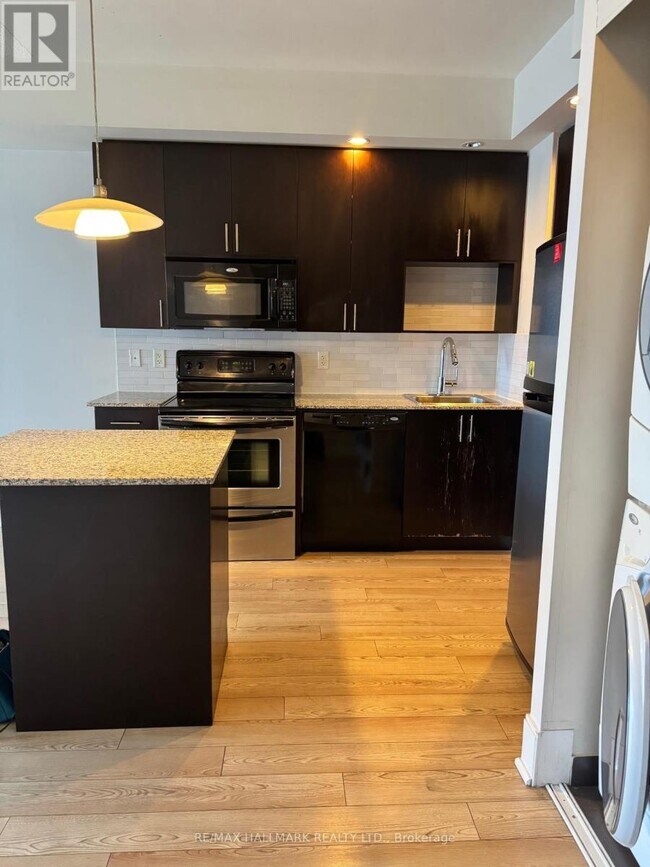 Photo du bâtiment - 181 Wynford Dr