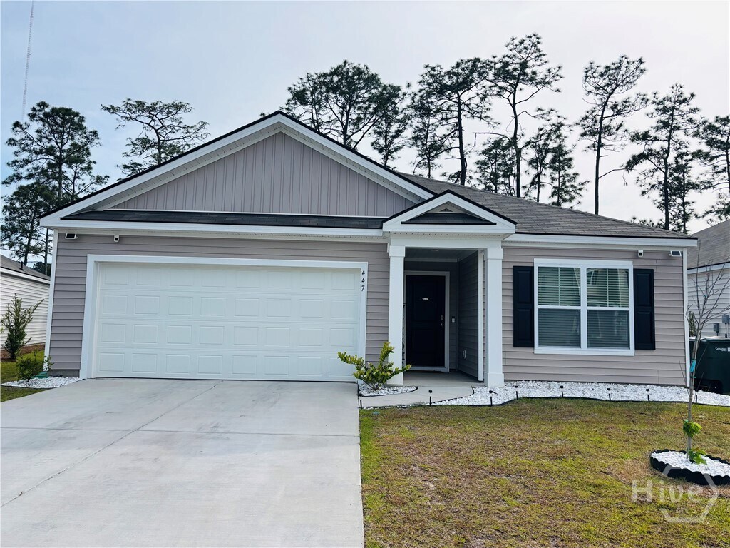 Primary Photo - 447 Coconut Dr