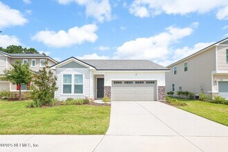 Building Photo - 1827 Amberly Dr