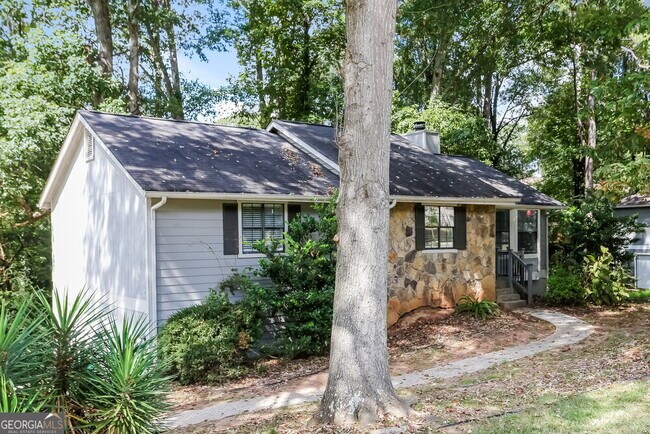 Building Photo - 3824 Skidmore Dr