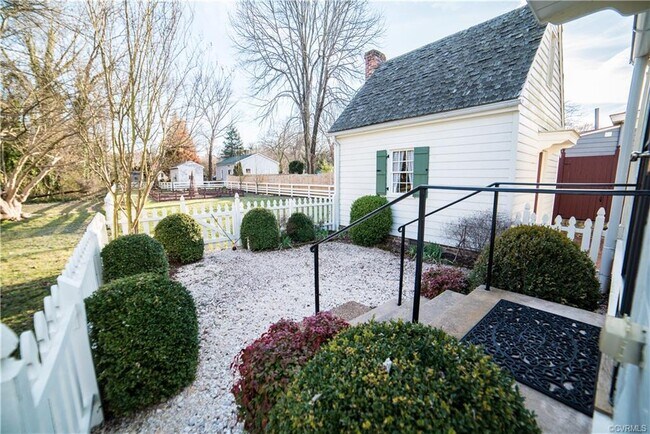 Foto del edificio - 514 Grove Ave