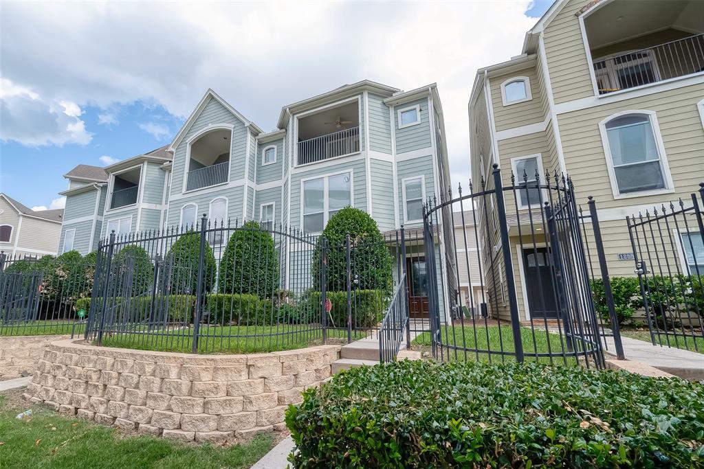 Foto principal - 1256 W 18th St