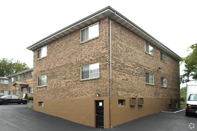 Rear - Leeshores