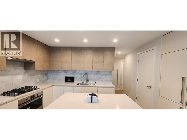 Building Photo - 4168 Lougheed Hwy.