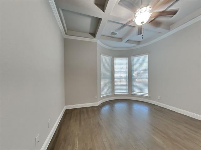 Building Photo - 605 Emerson Dr