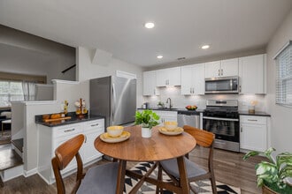 Interior Photo - Avonlea Westside
