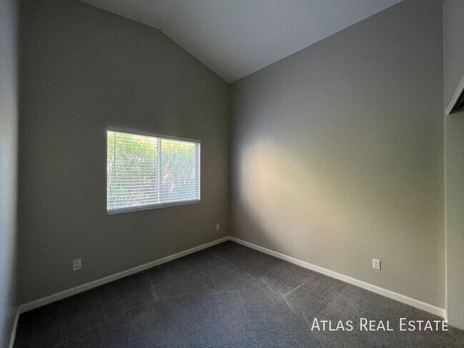 Foto del edificio - 9133 E Autumn Sage St