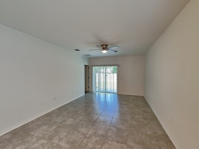 Building Photo - 4273 Babbling Brook Wy