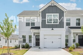 Building Photo - 1513 Barrow Xing Blvd