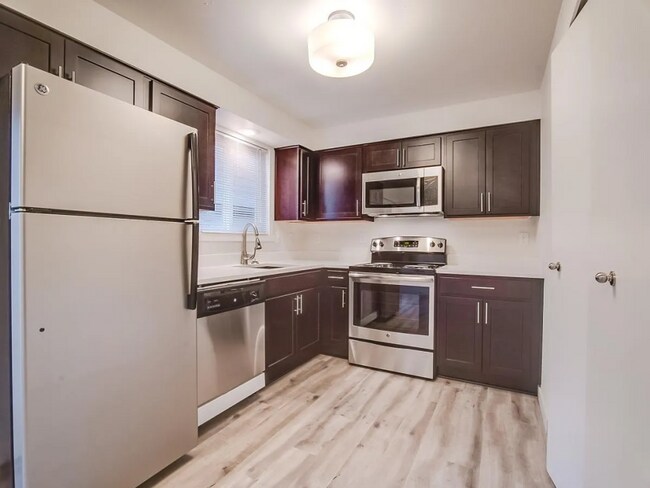 Foto del edificio - 4801-13 NE Killingsworth