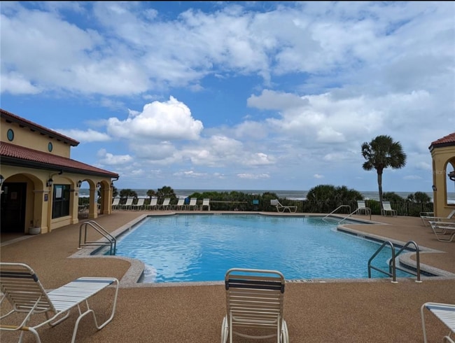 Building Photo - 85 Las Casitas Blvd