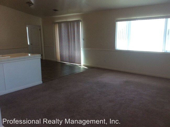 Building Photo - 3 br, 2 bath House - 2417 JANUARY DR.