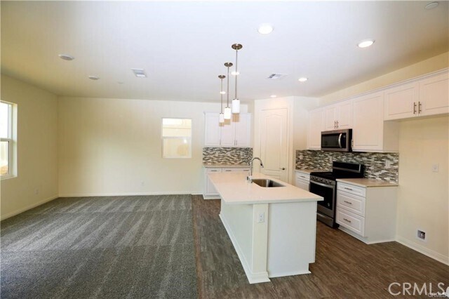 Foto del edificio - 24741 Rockston Dr