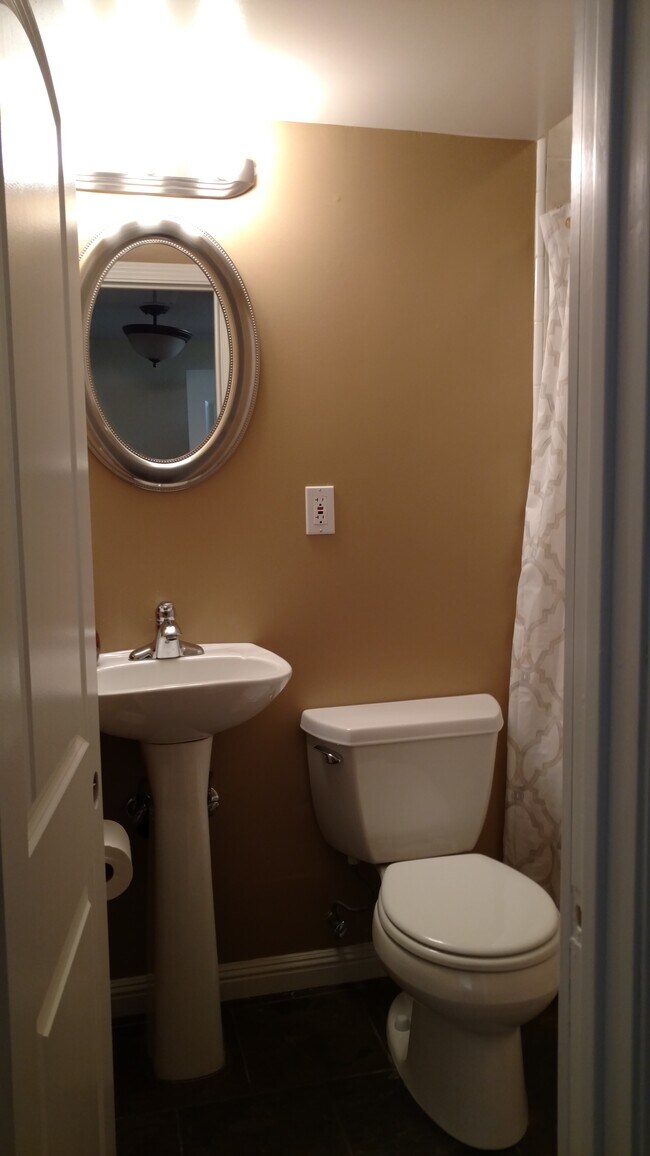 Cozy restroom with large shower. - 2852 Betsy Way