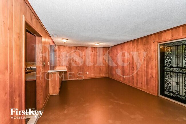 Foto del edificio - 4022 Claree Dr
