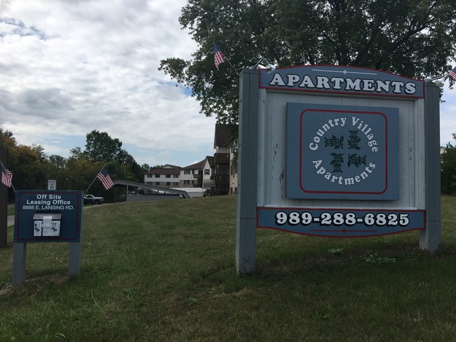 Building Photo - Country Village Apartments