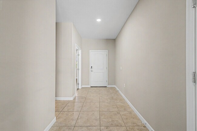 Foto del edificio - 30731 Monterey Cir