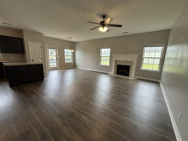 Foto del edificio - Home for Rent