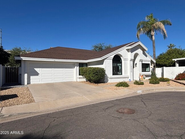 Foto del edificio - 19040 N 32nd Way