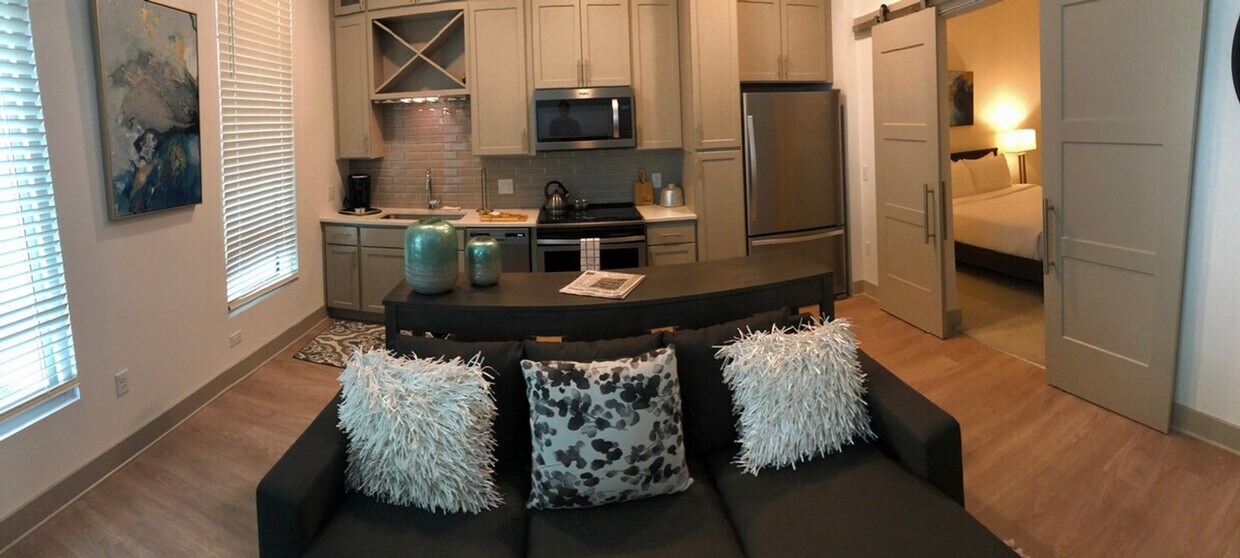 Foto principal - 13154 Ballantyne Corporate Pl