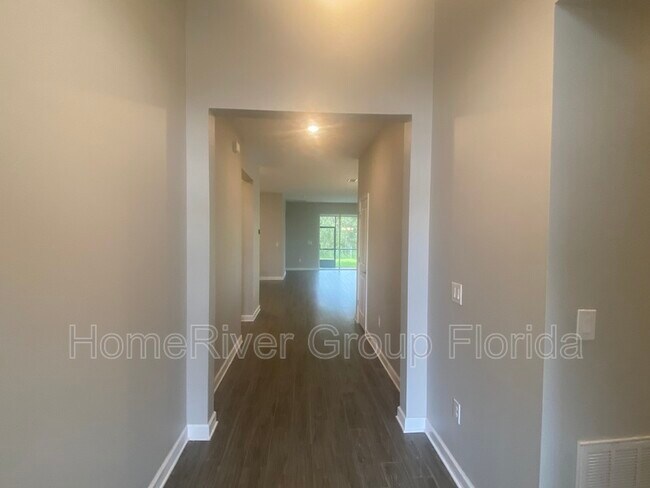 Foto del edificio - 413 Brunswick Dr