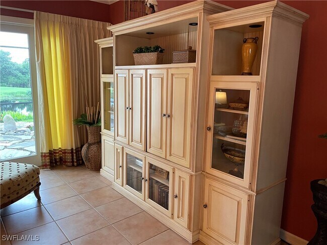 Foto del edificio - 3683 Olde Cottage Ln