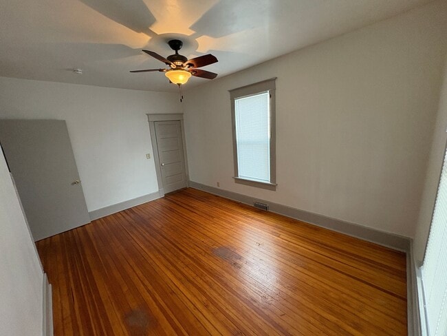 Building Photo - 1234 Goodhue Blvd