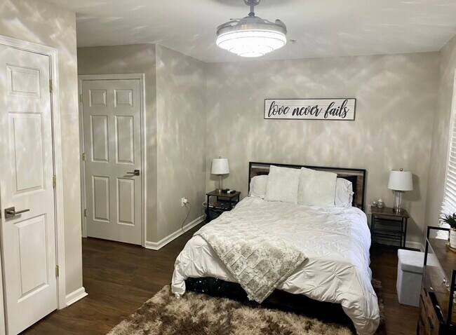 Bedroom - 118 Steam Engine Dr