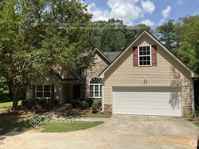 Building Photo - 1425 River Falls View