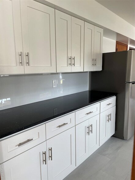 Building Photo - 26 Nassau Ave